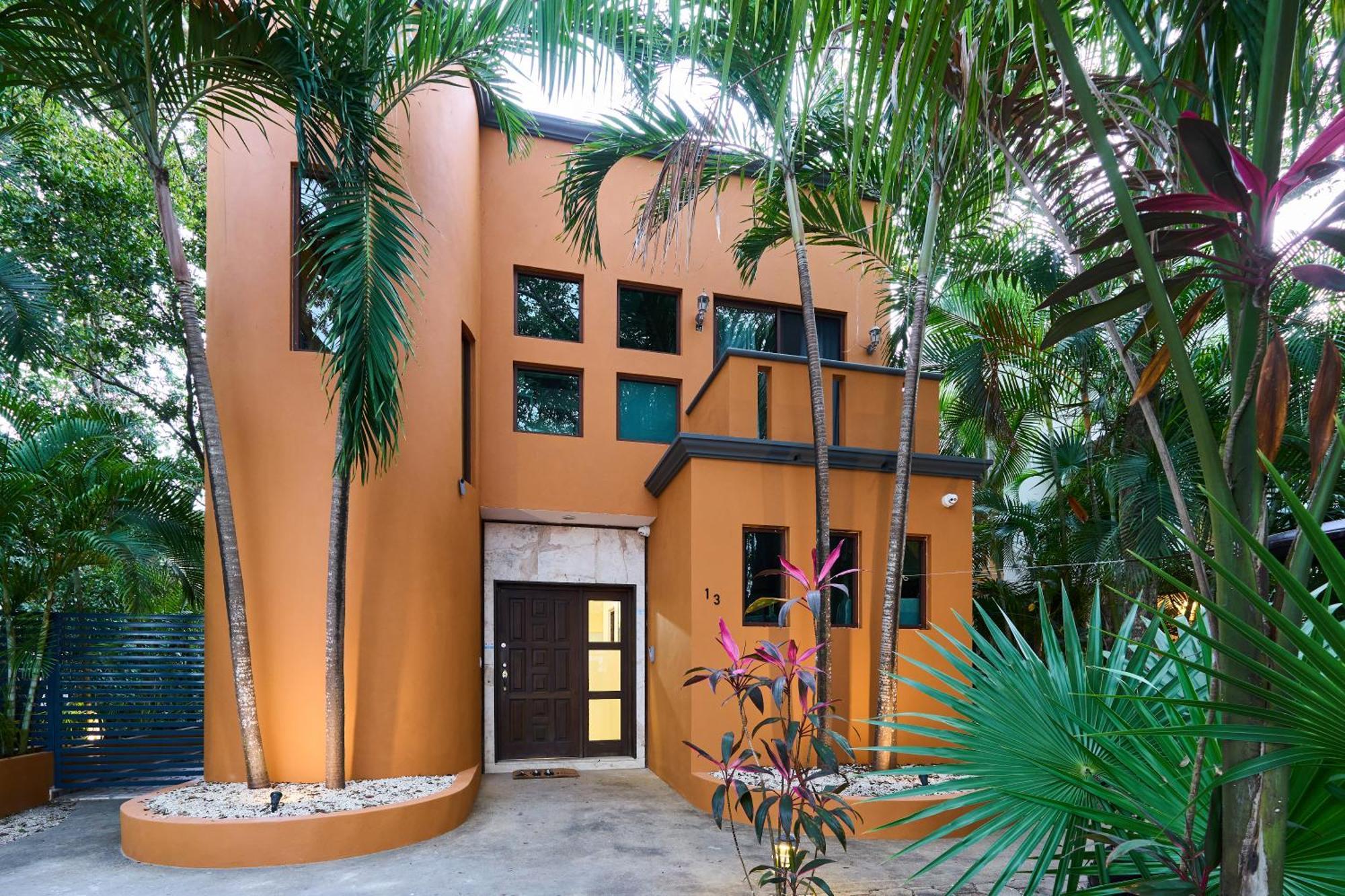 Holiday home Spacious And Stylish Vacation For 8 With Private Pool And Large Terrace