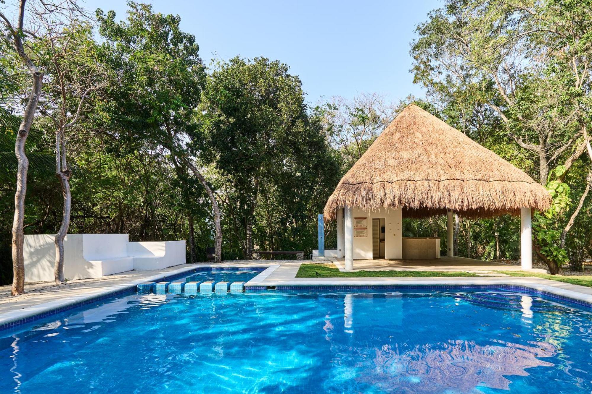 Spacious And Stylish Vacation For 8 With Private Pool And Large Terrace Holiday home Playa del Carmen