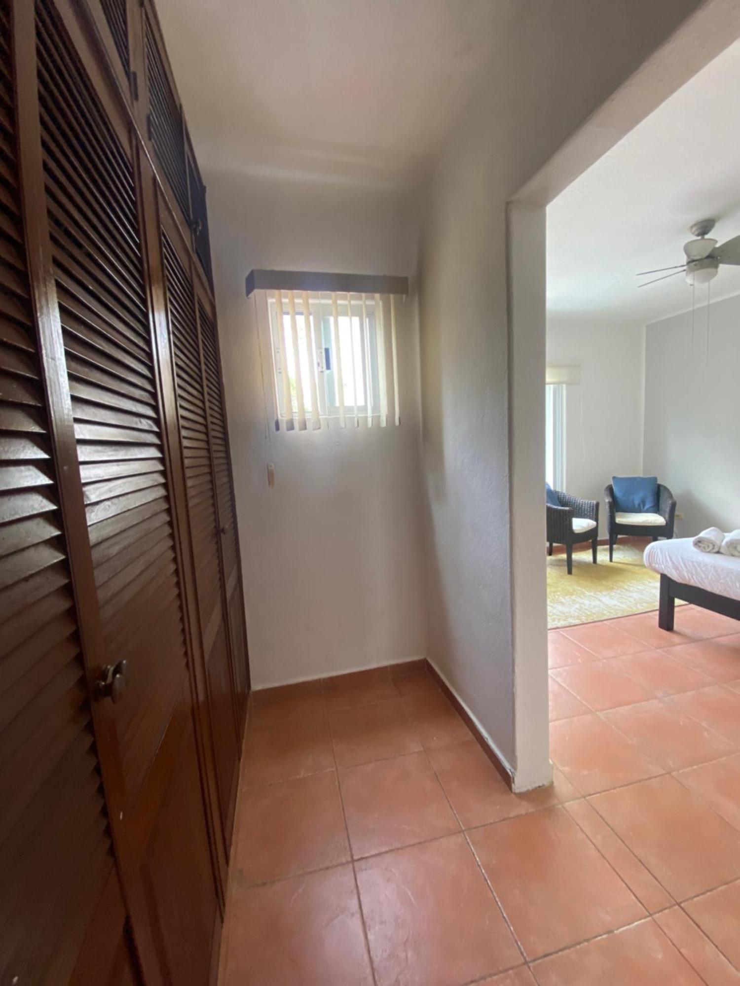Playacar Homestay *