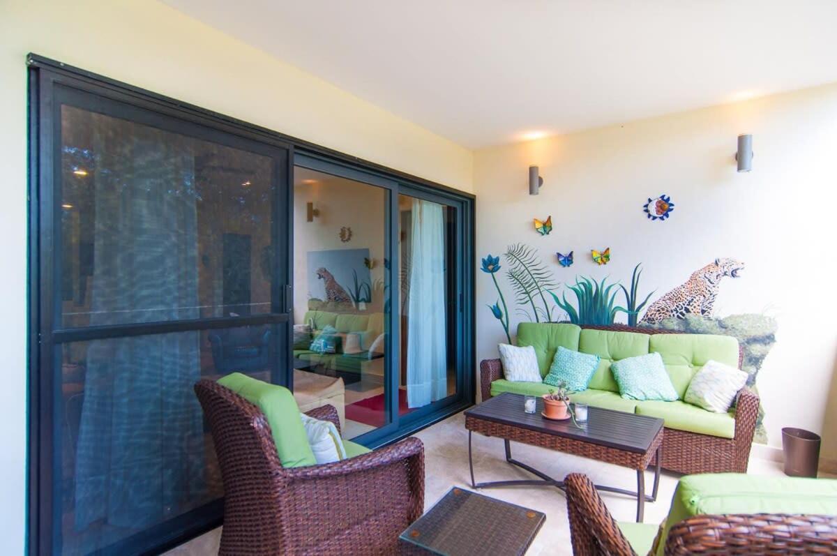 Happy Vibes Getaway With Stellar Oceanview Roof Pool! Holiday home *