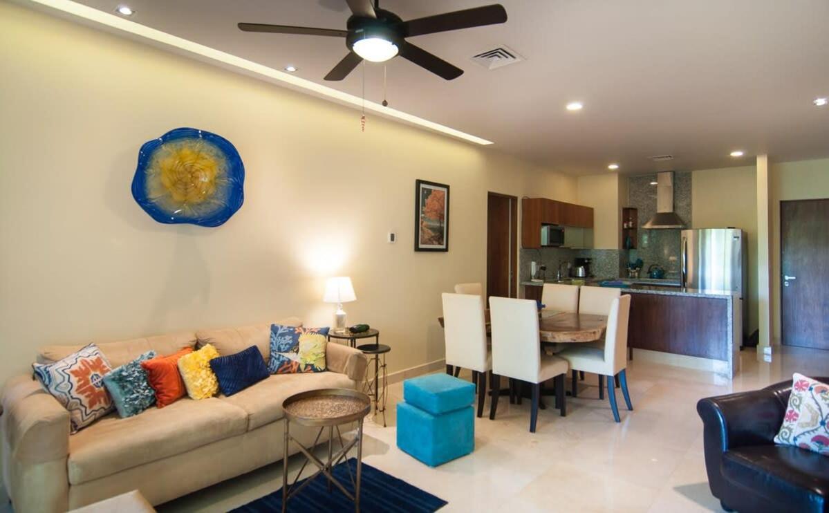 Happy Vibes Getaway With Stellar Oceanview Roof Pool! Holiday home