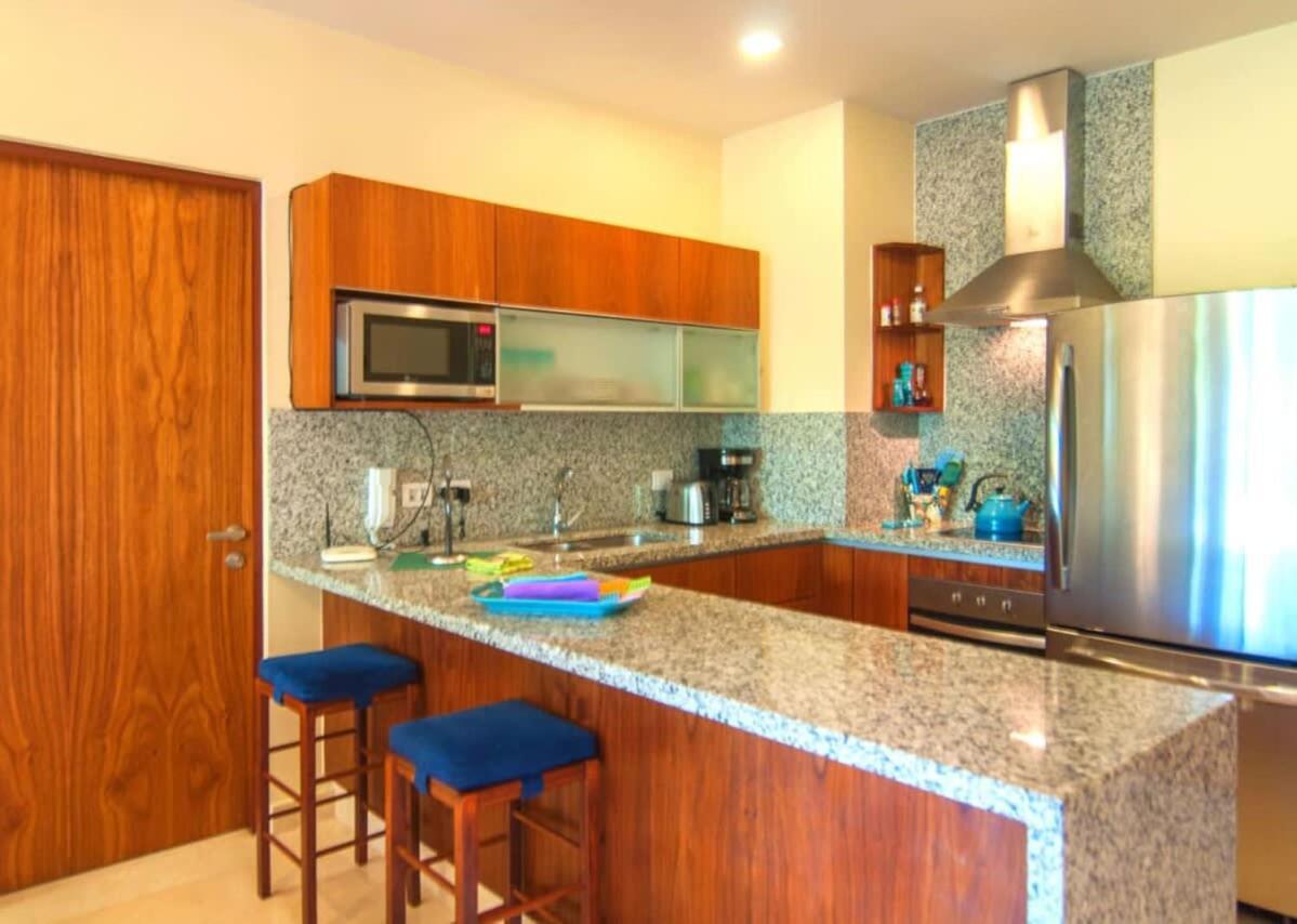 Happy Vibes Getaway With Stellar Oceanview Roof Pool! Holiday home *