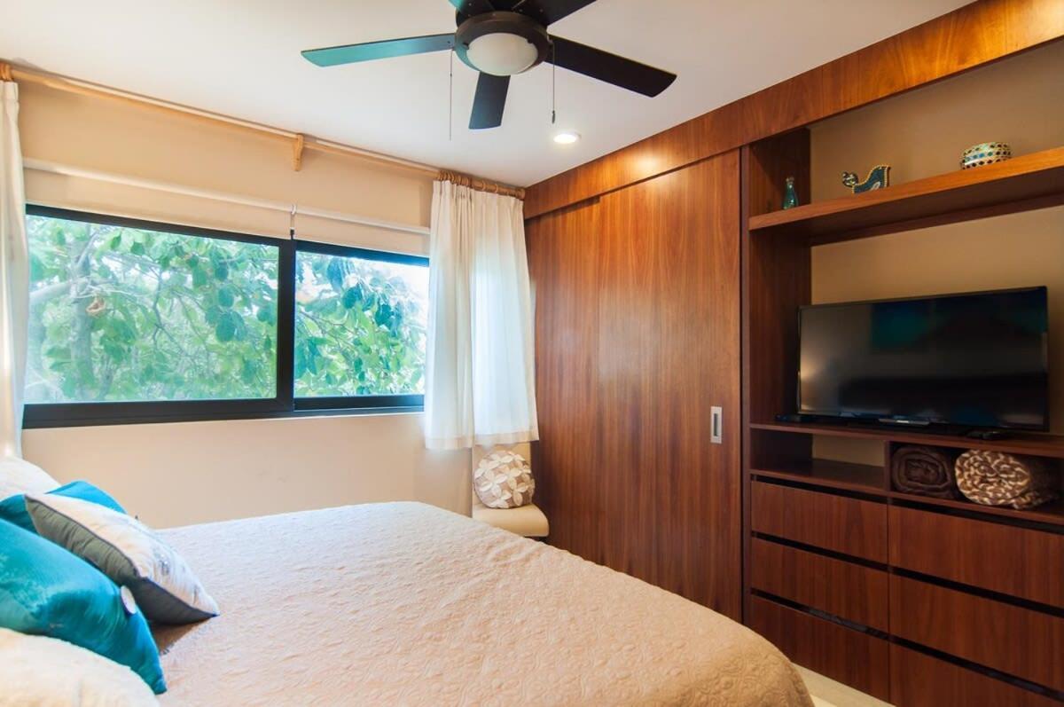 Happy Vibes Getaway With Stellar Oceanview Roof Pool! Holiday home Playa del Carmen