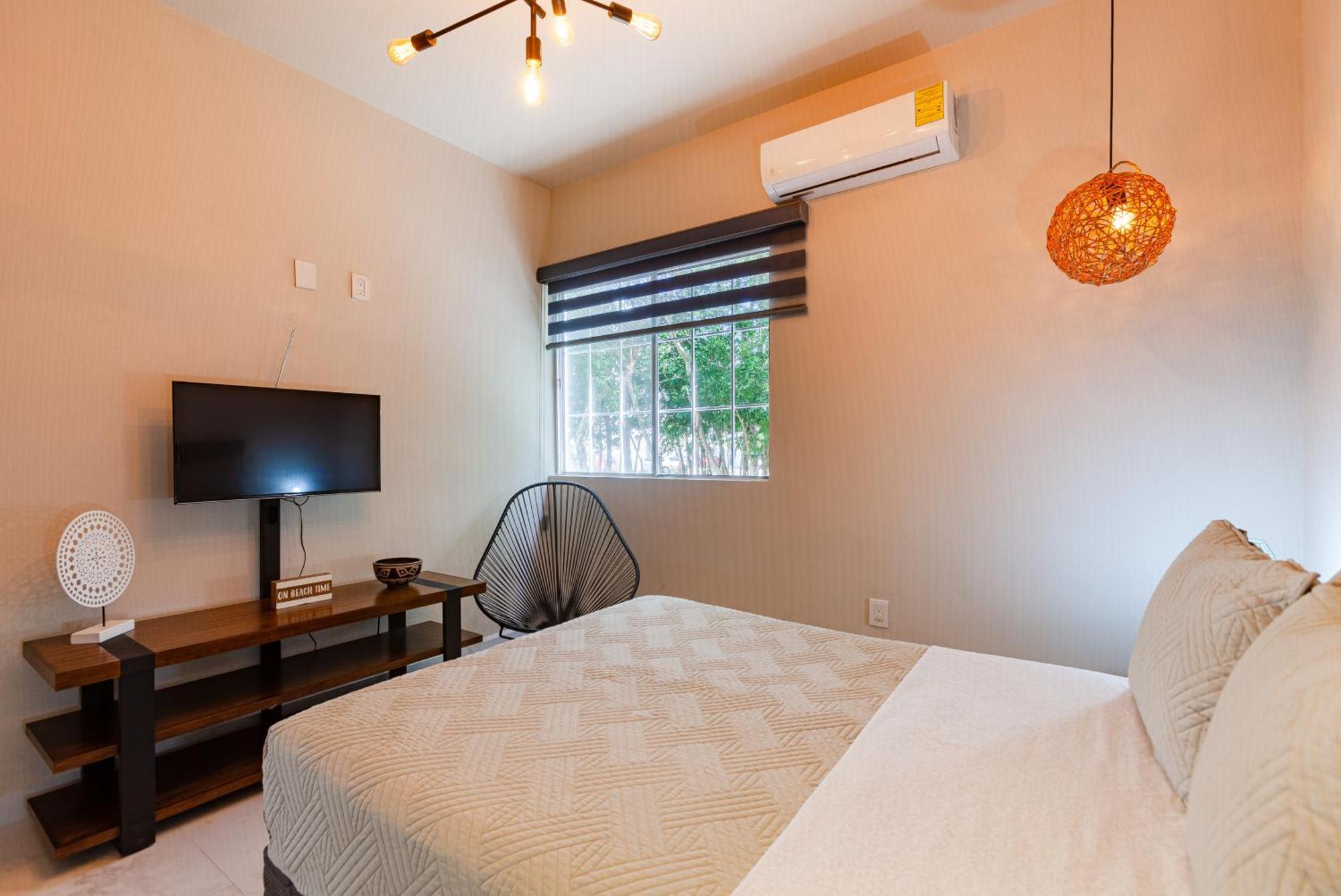 Family Friendly10min To Beachwifi200mbgympool Holiday home Playa del Carmen