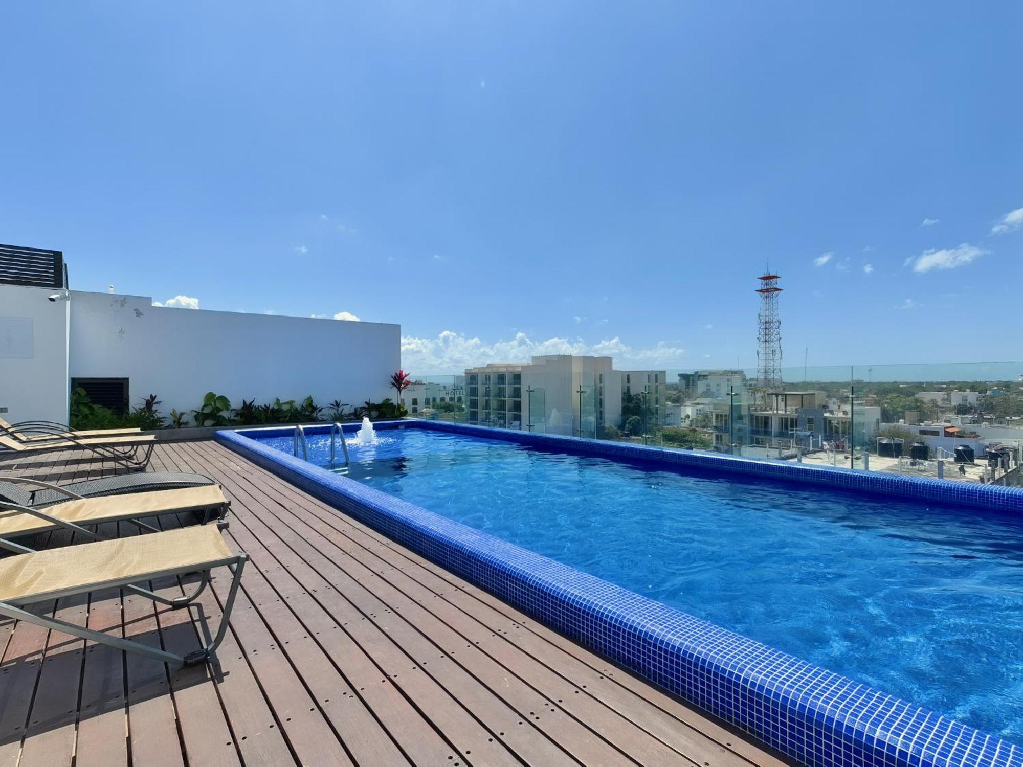Apartment Icono Luxury Ph By Guys *