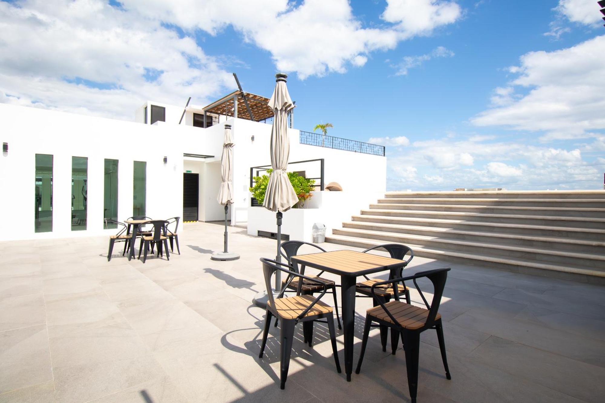 Torre Diez Aparthotel