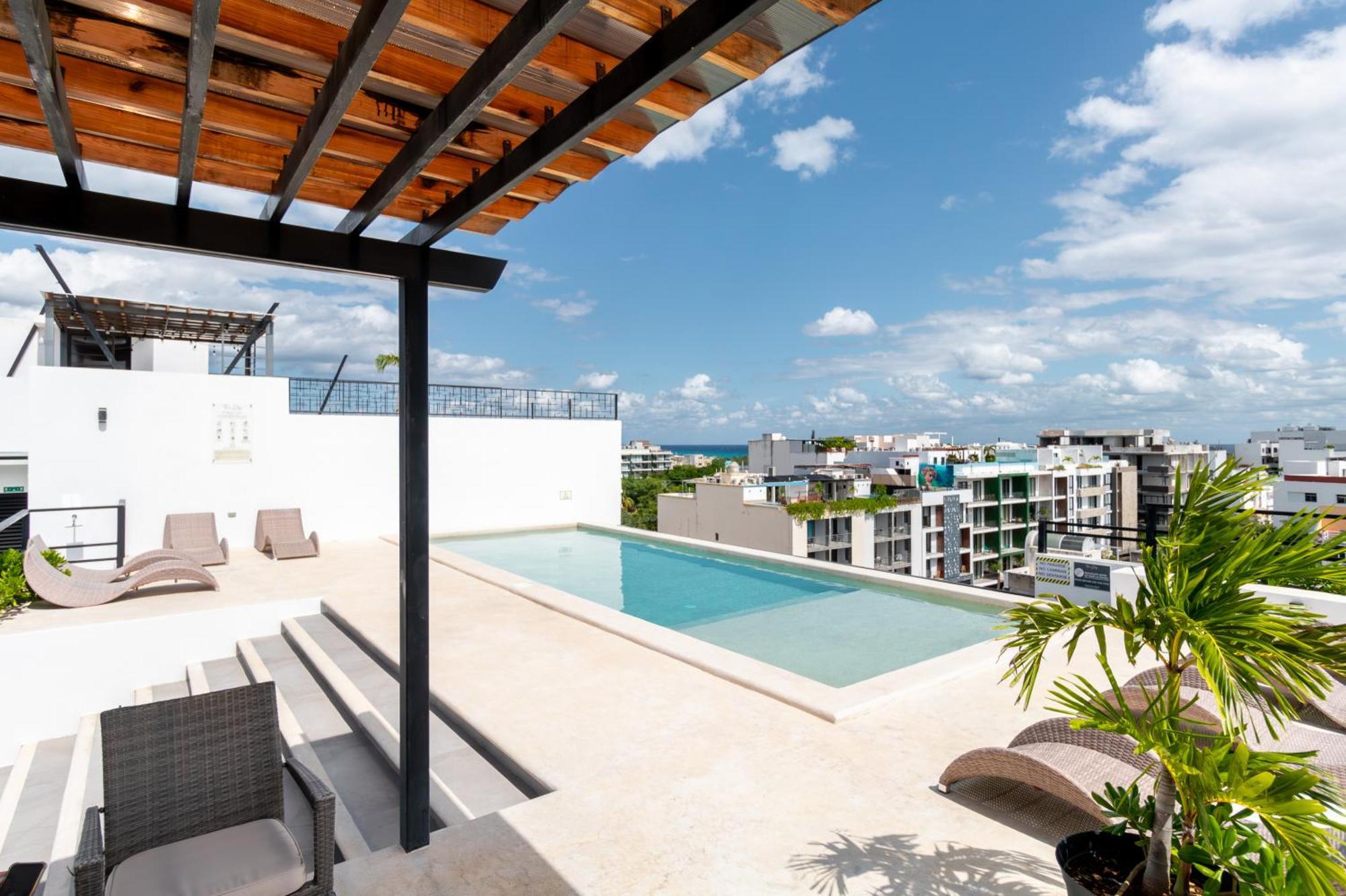 Torre Diez Aparthotel Playa del Carmen