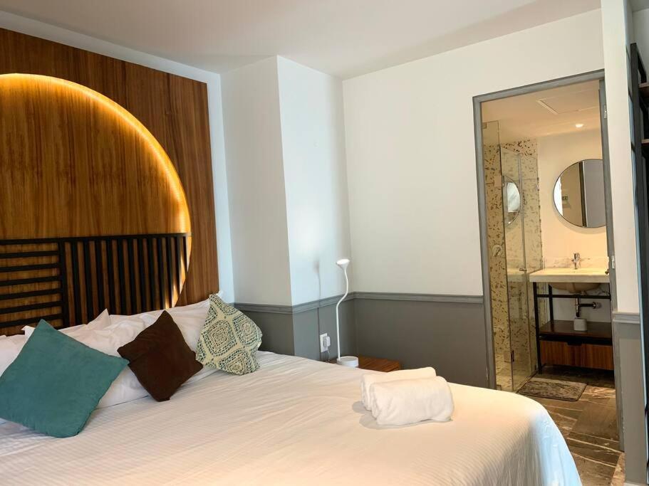 Apartment “singular Joy” Amazing Location And Roof