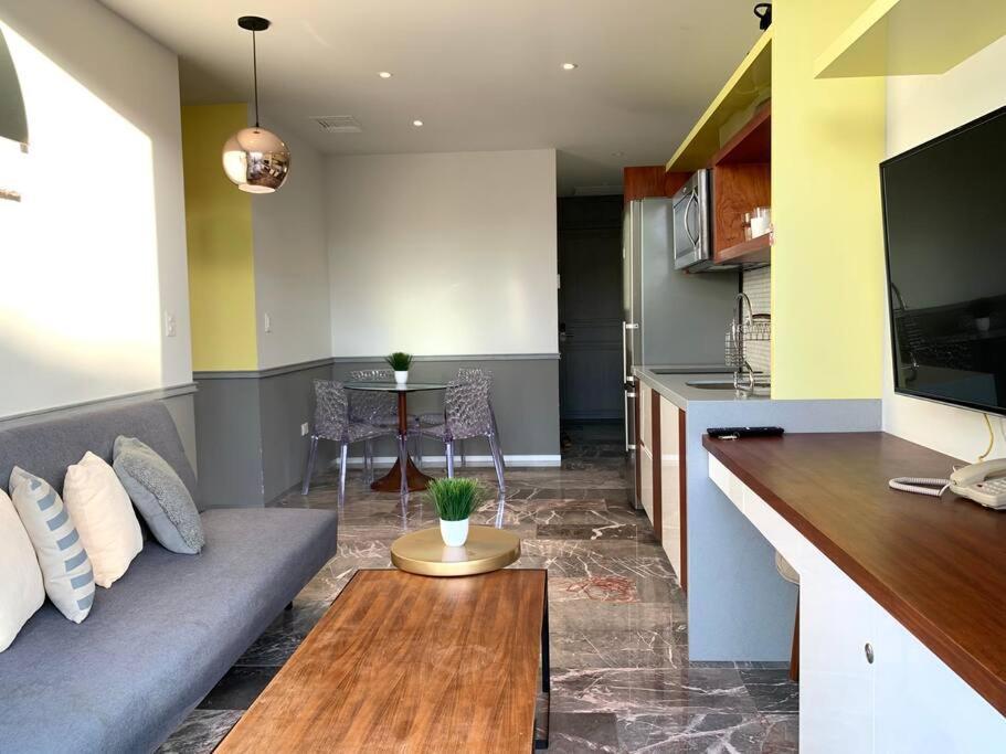 “singular Joy” Amazing Location And Roof Apartment Playa del Carmen