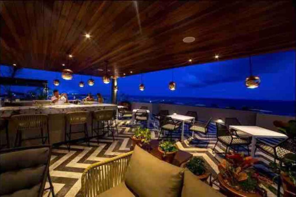 “singular Joy” Amazing Location And Roof