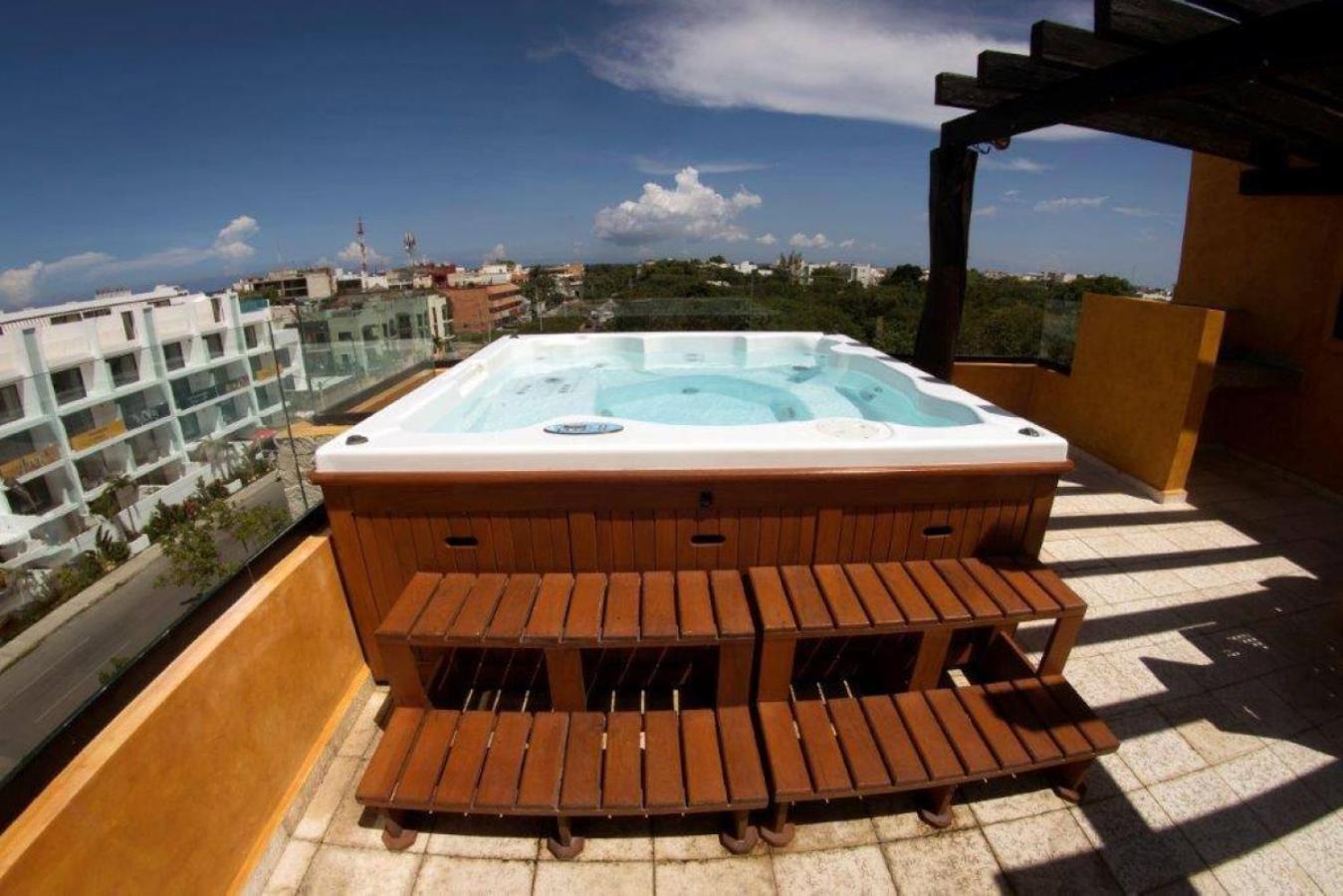 Great 2br Downtown With Pool Bbq Gym Kids Area Apartment