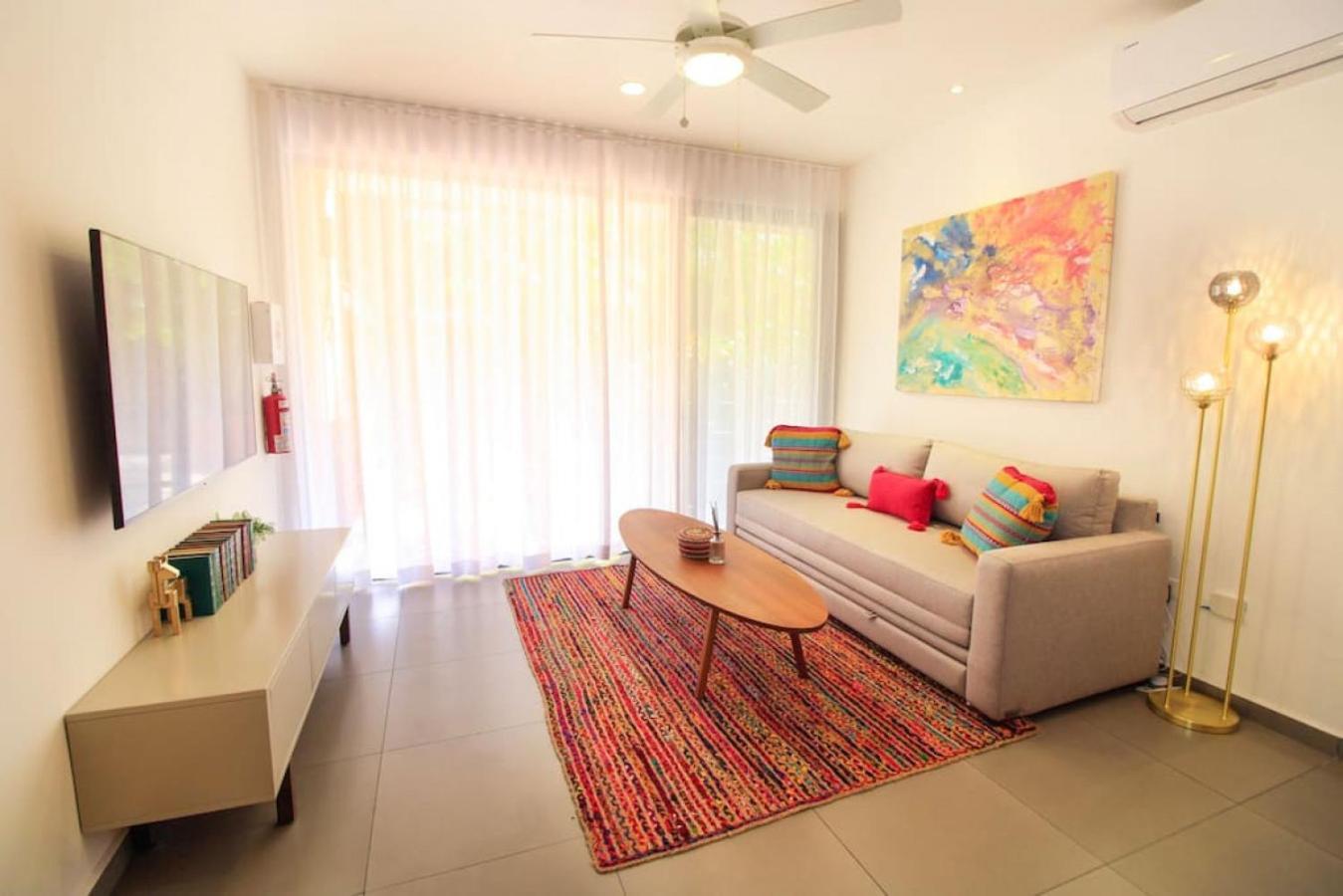 Apartment Great 2br Downtown With Pool Bbq Gym Kids Area