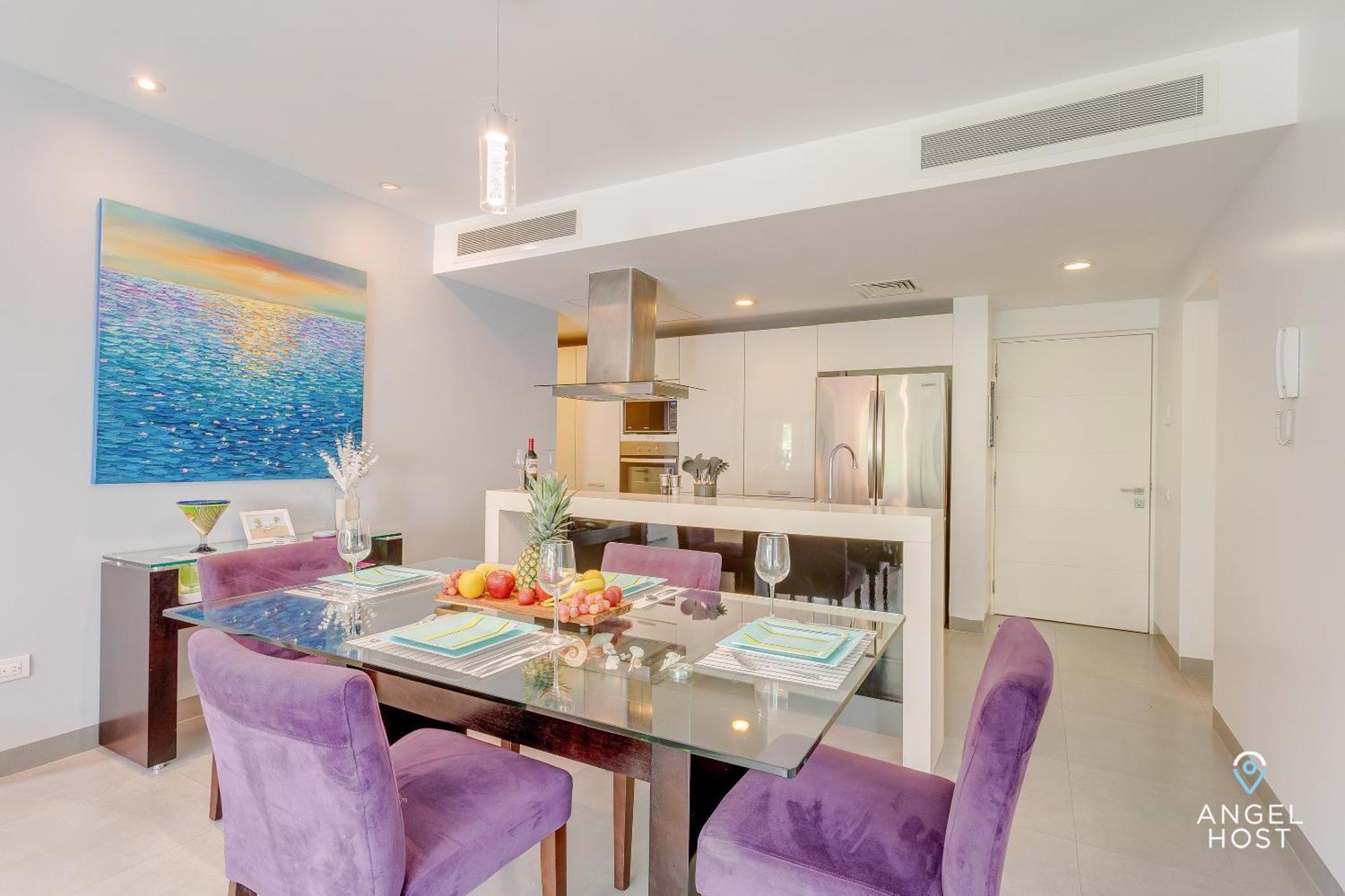 Apartment Golfers' Paradise At Nick Price Residences!