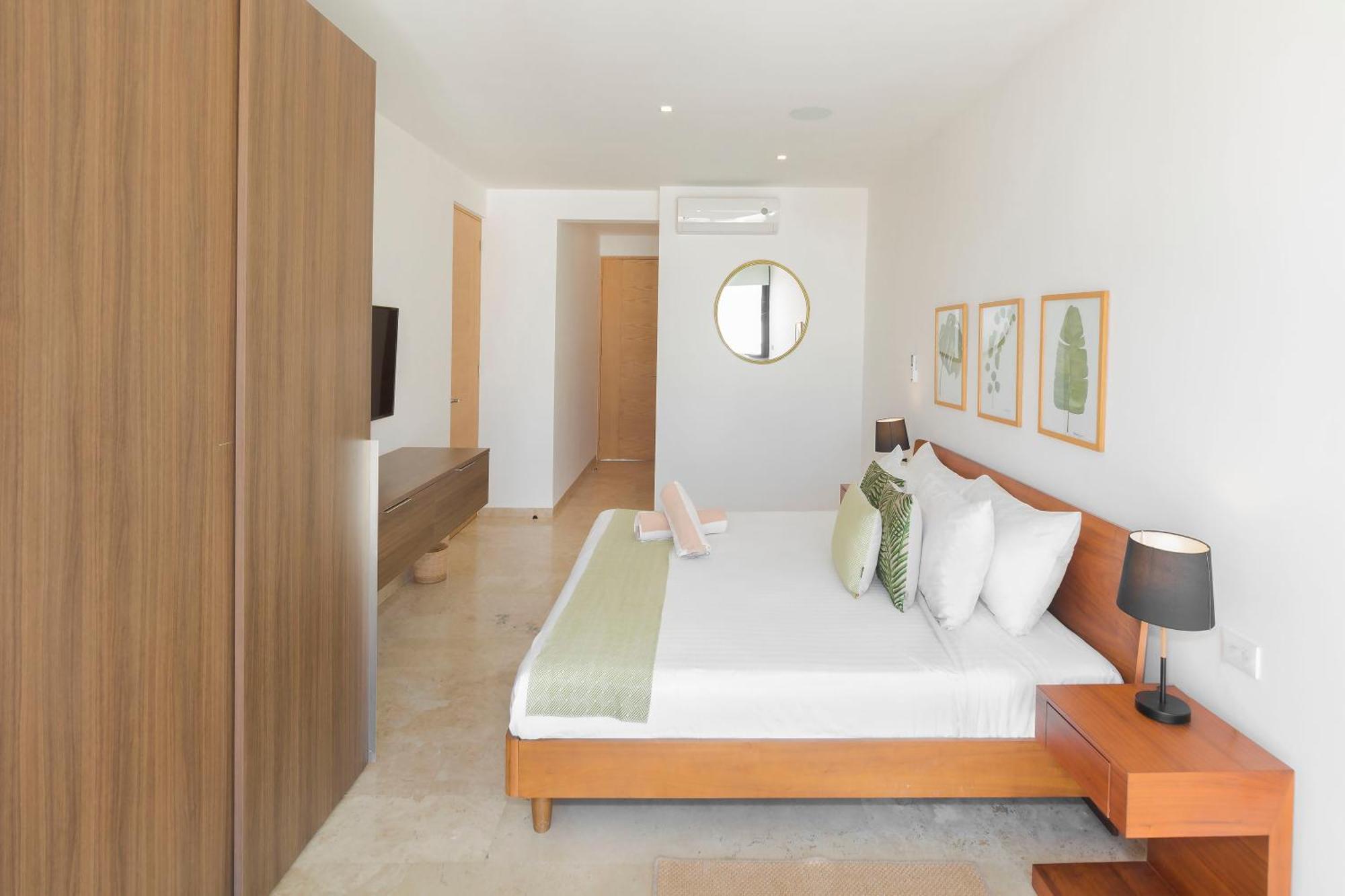 Apartment Luxurious & Attractive 2 Bdr Playa del Carmen