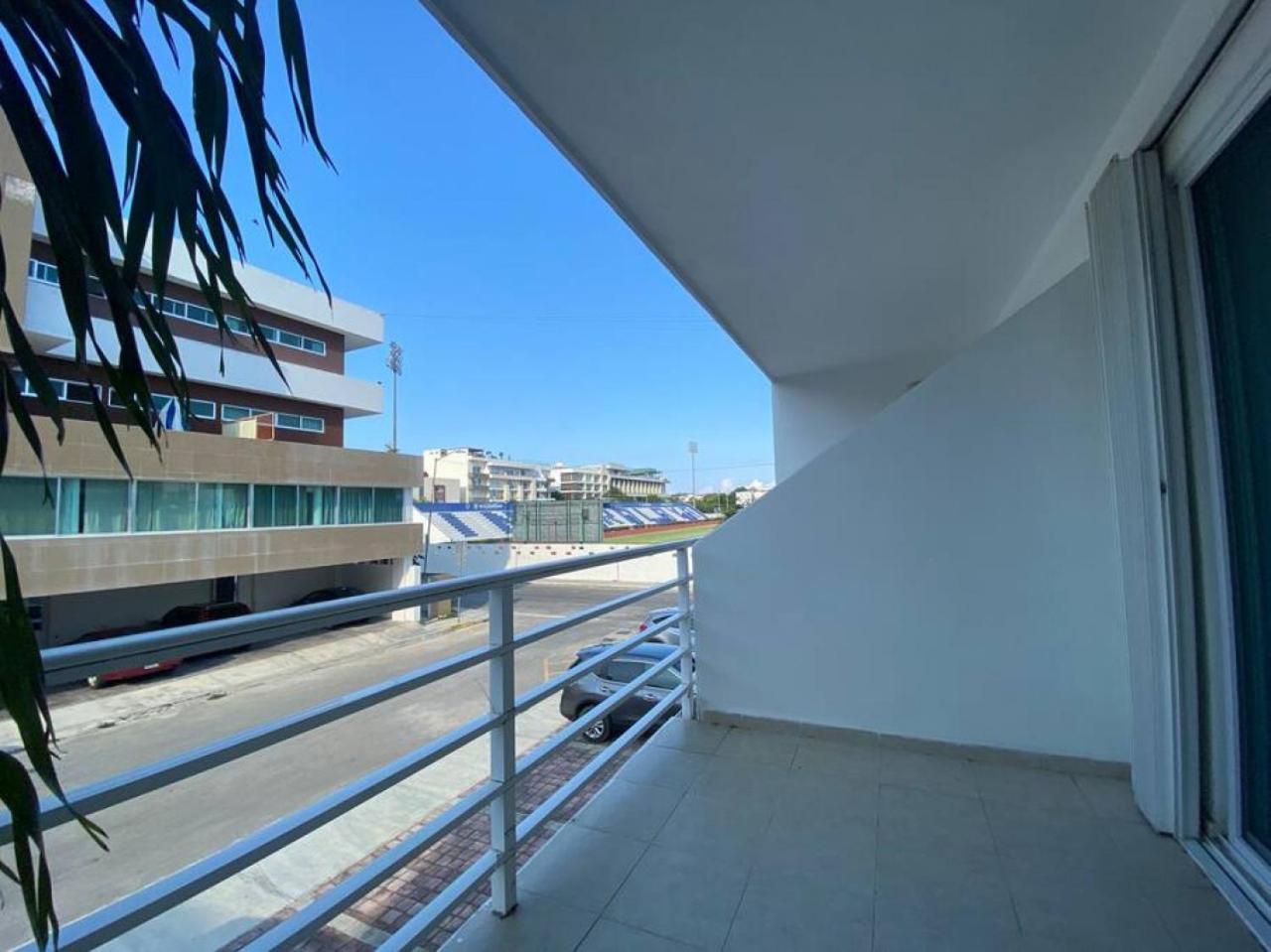Apartment Charming 2br Downtown. Caribbean Allure *