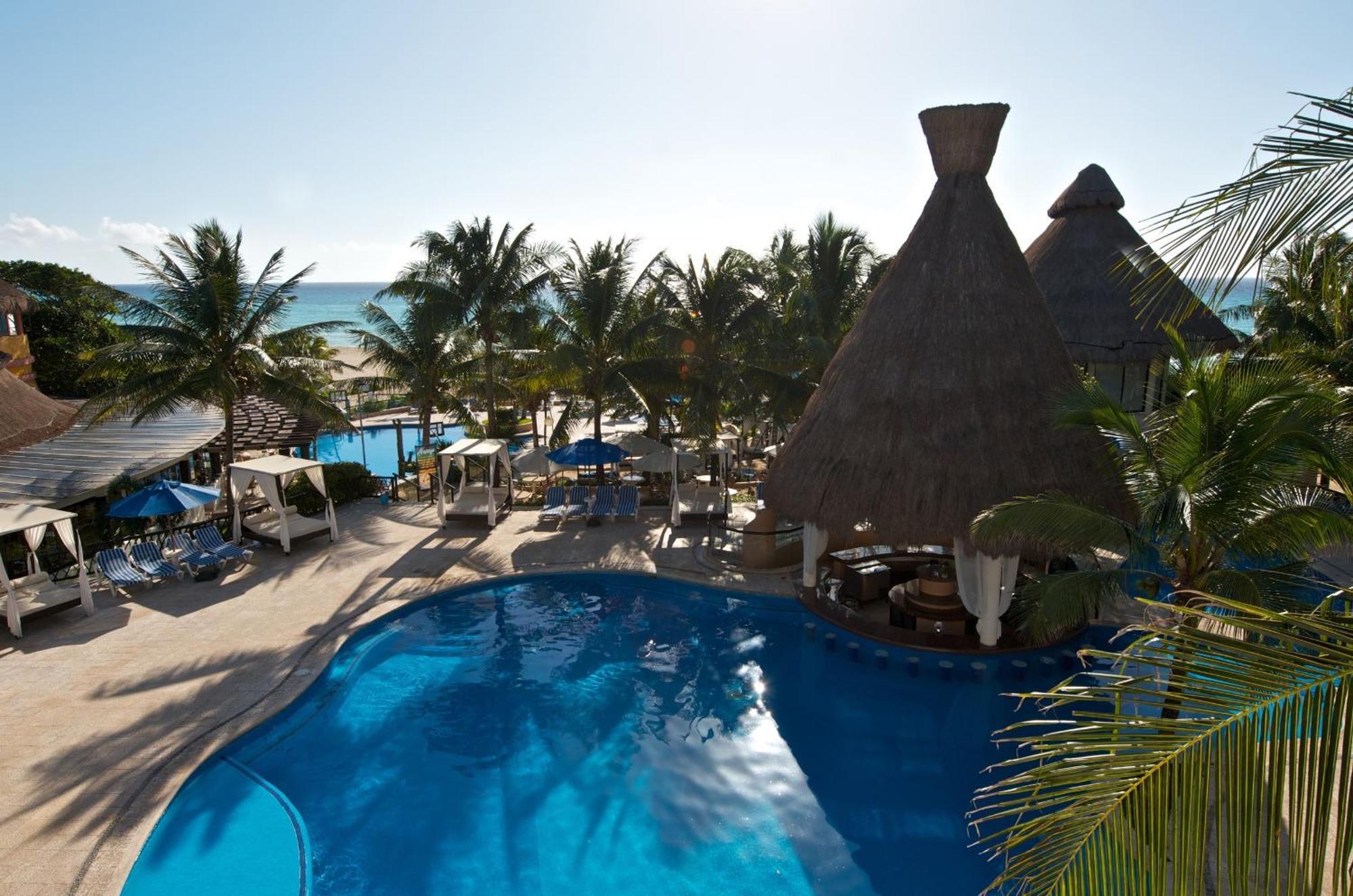 Resort The Reef Playacar &