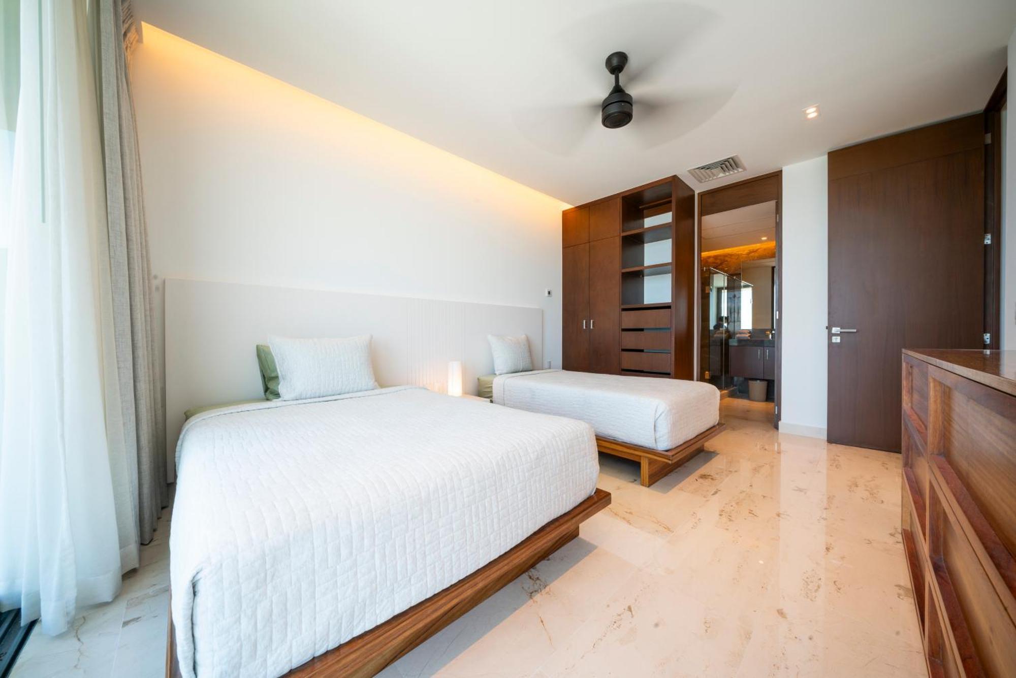 Luxury 3 Bedroom With Ocean View & Pool - Marila 503 Playa del Carmen