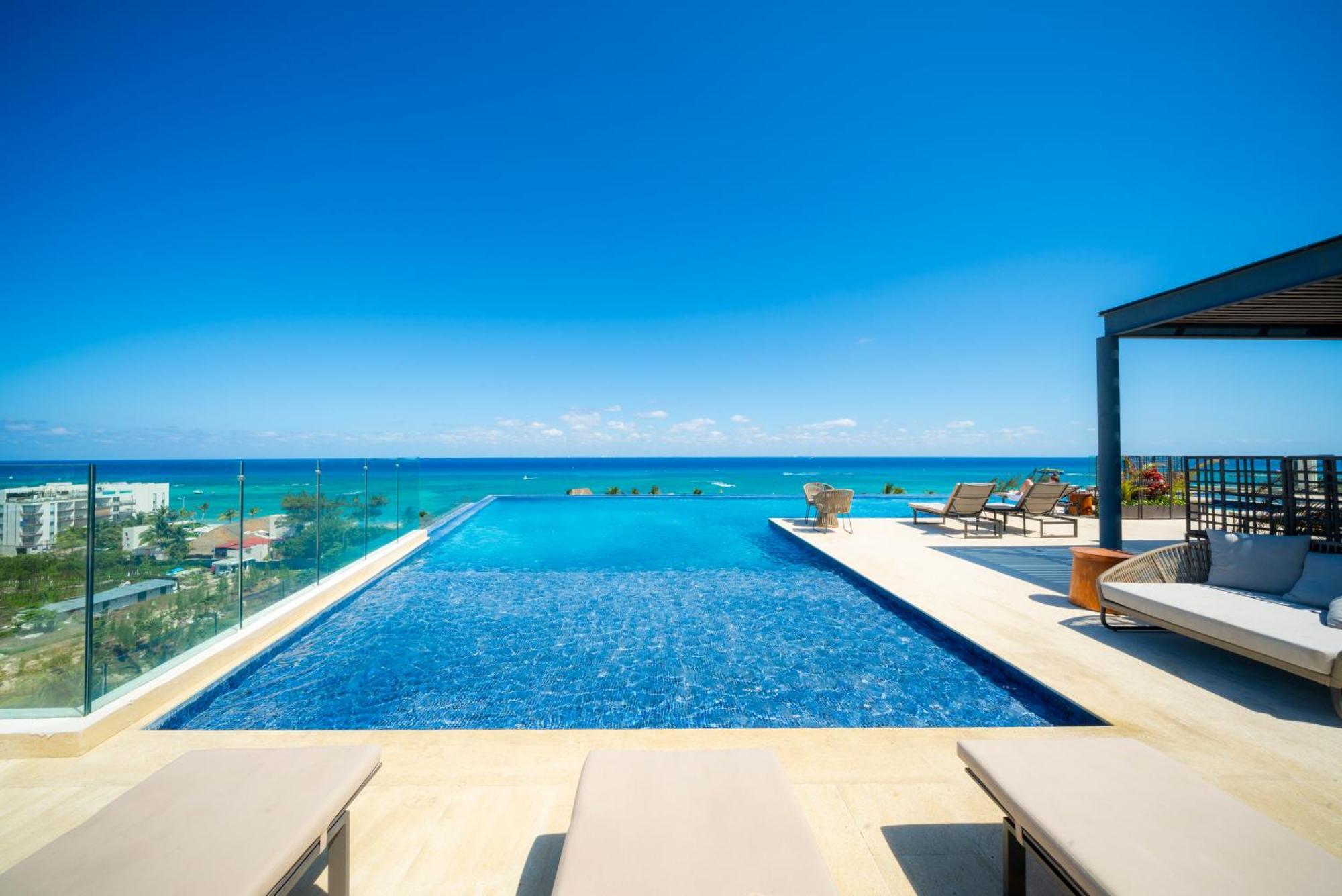 Luxury 3 Bedroom With Ocean View & Pool - Marila 503 Apartment