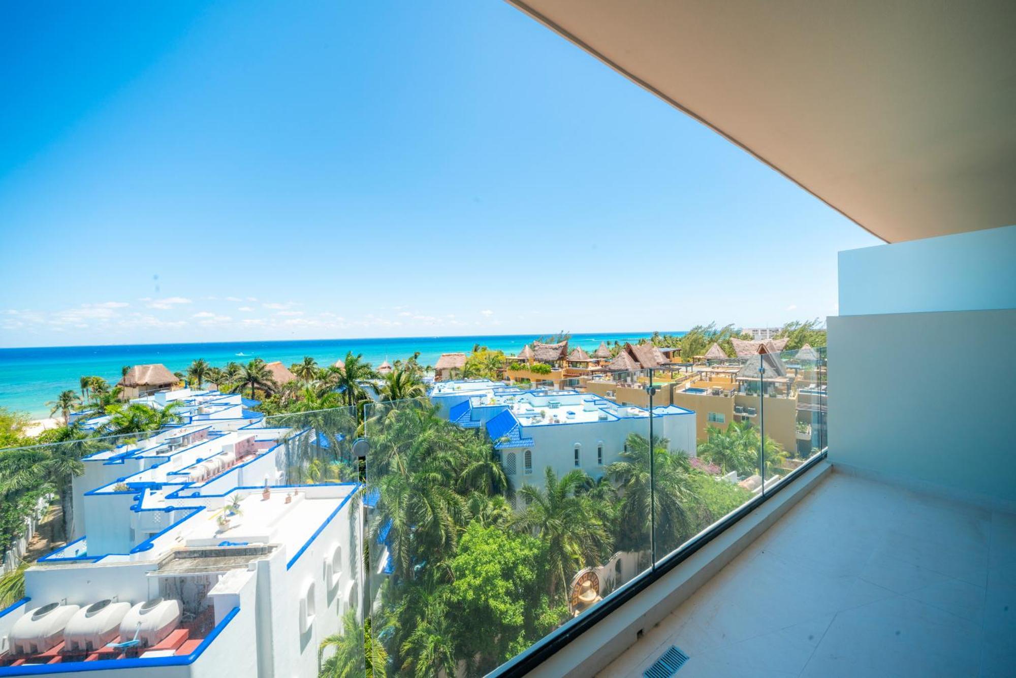 Luxury 3 Bedroom With Ocean View & Pool - Marila 503 *