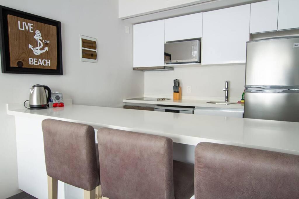 Luxury 1br Kitchen Ac Gym Pool Cine 100mb Apartment Playa del Carmen