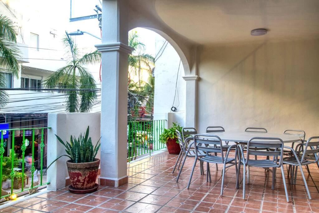 5th Ave Hacienda Retreat