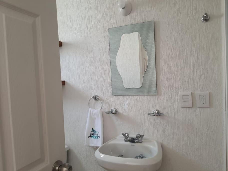 Casa De 3 Todas Con Bano Propio, 3 Y Medio Banos En Toal, Alberca, Cupo Hasta 12 Personas * Playa del Carmen