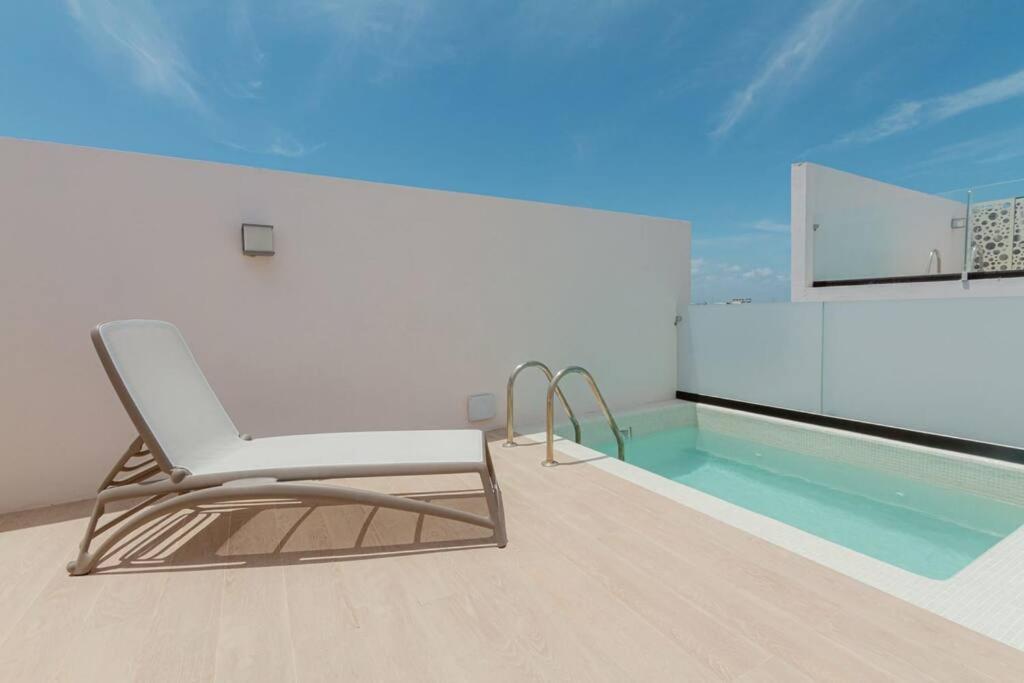 Amazing 2br Penthouse With Private Rooftop Pool * Playa del Carmen