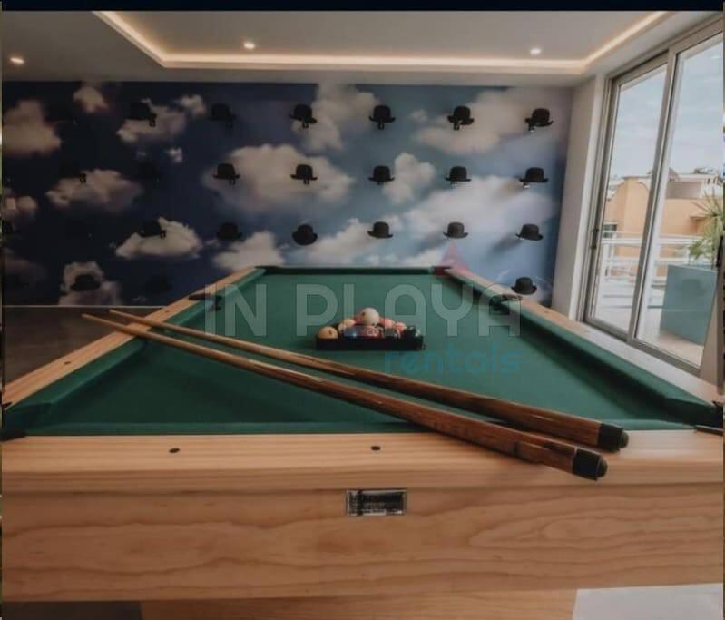 Apartment Luxury Condo, 2br Ph, 3ba, Private Rooftop, Sauna