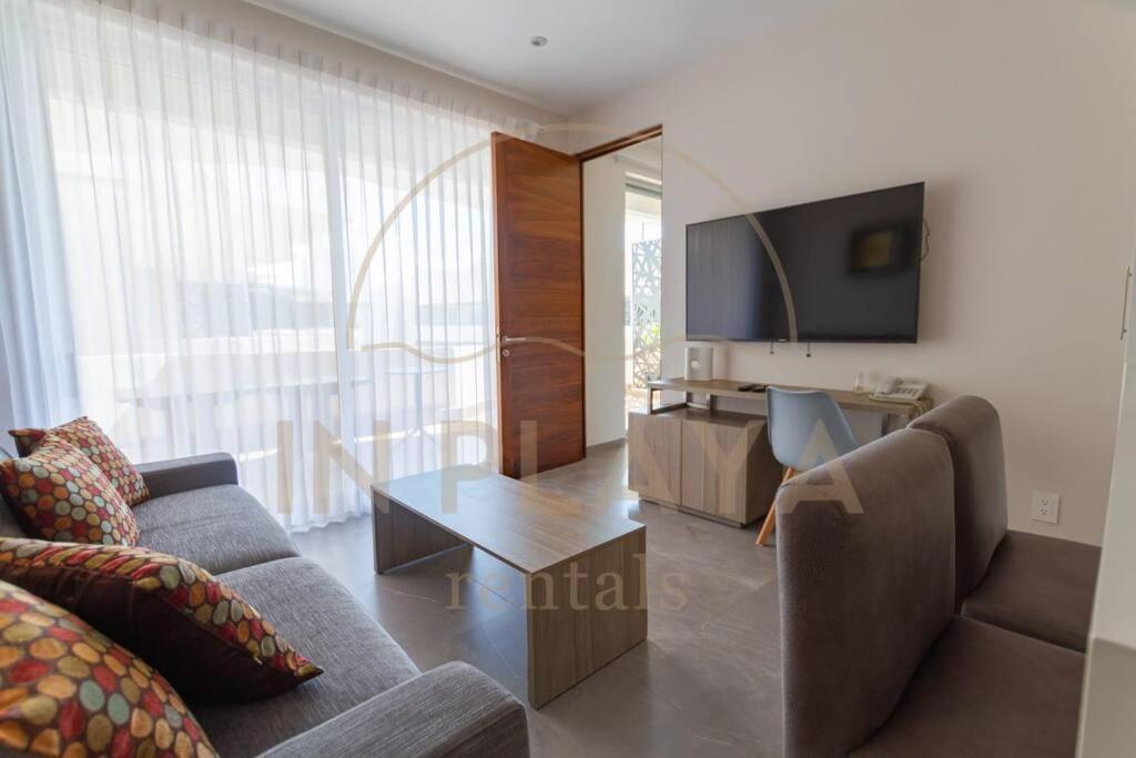 Luxury Condo, 2br Ph, 3ba, Private Rooftop, Sauna Playa del Carmen