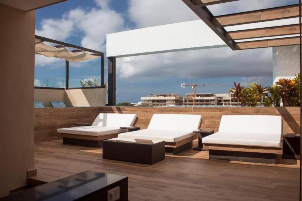 Apartment Beachside & Jacuzzi Bliss