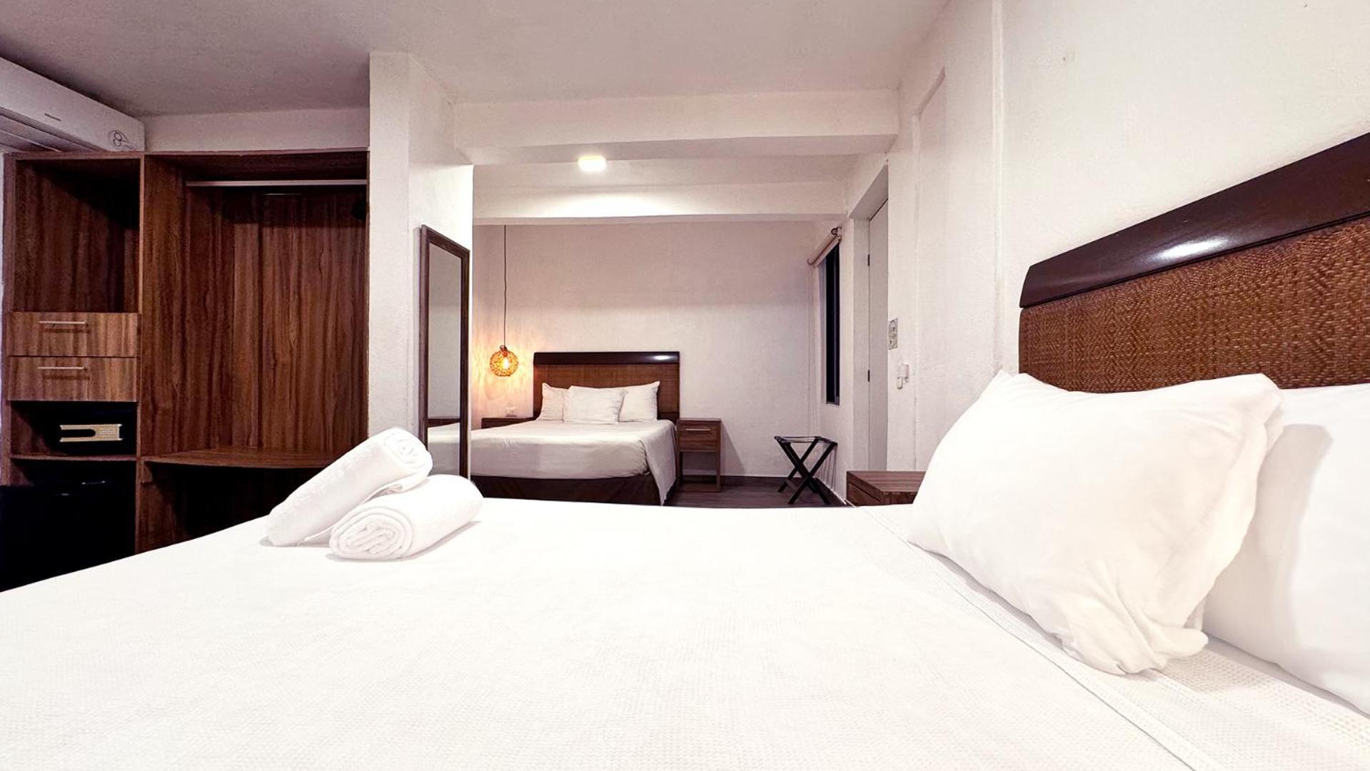 Siesta Fiesta Adults Only - 5th Avenue 2* Playa del Carmen