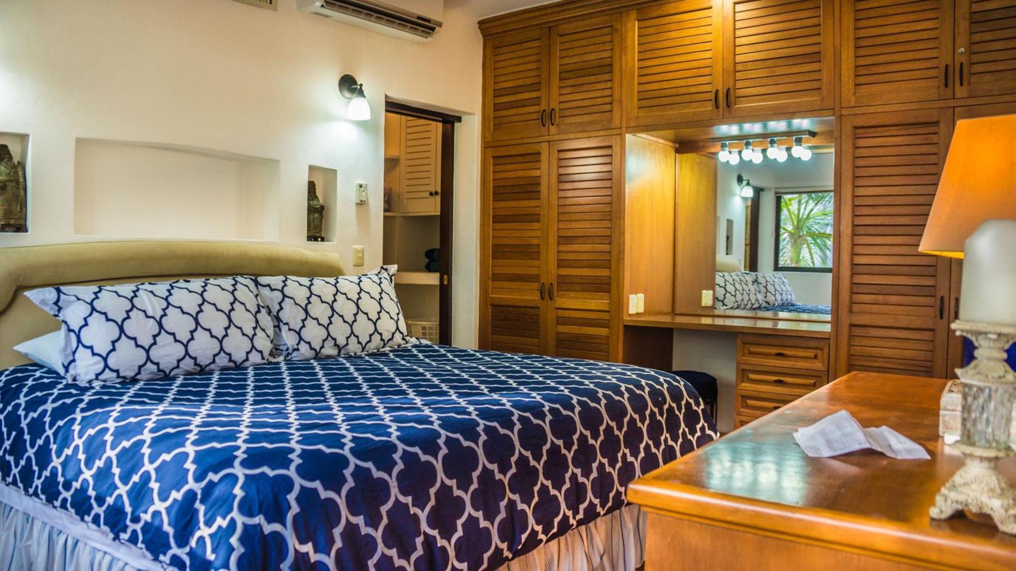 Royal Palms By Bvr Apartment