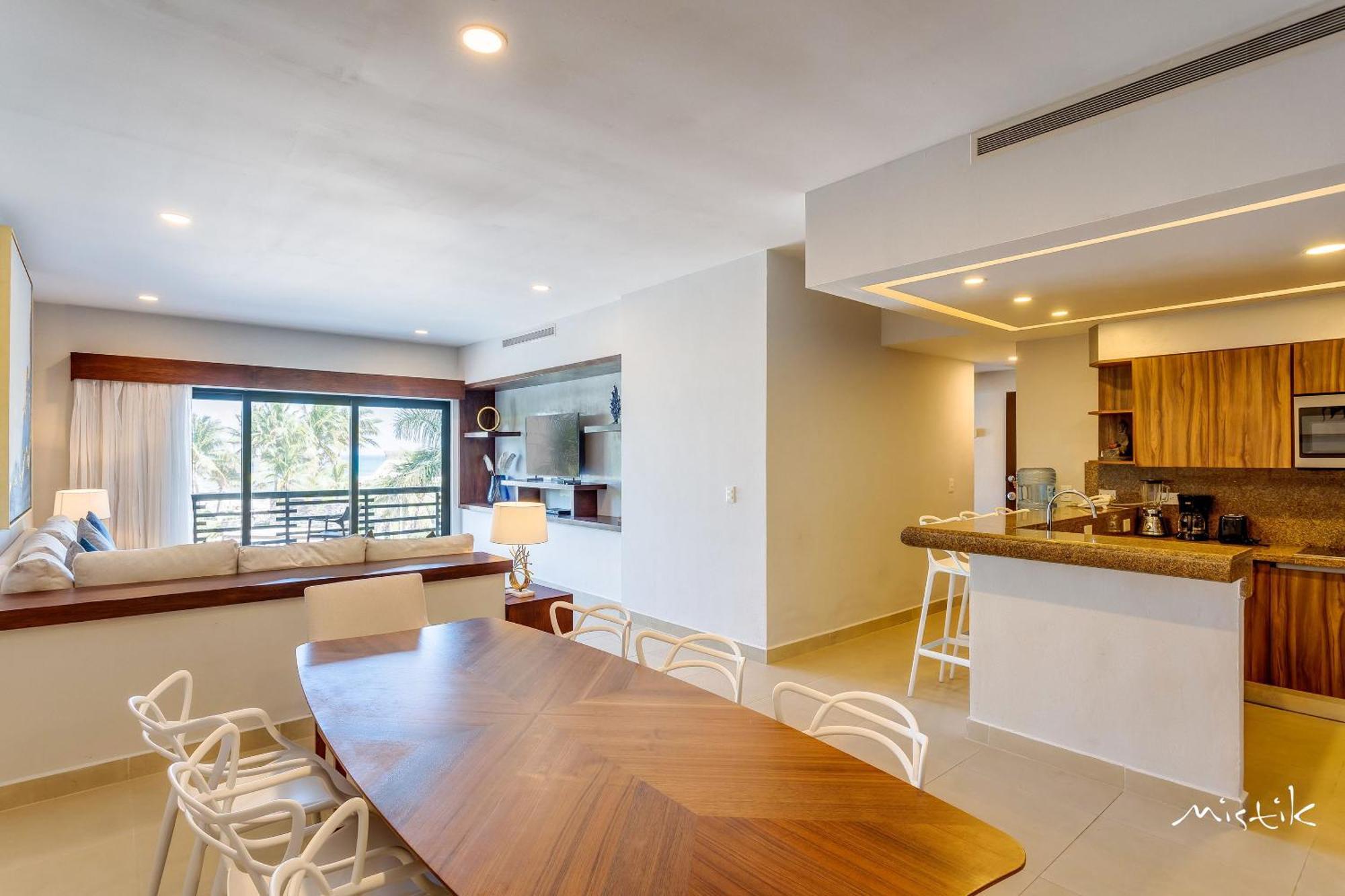 Aldea Thai L Resort-style Pool & Gym Apartamento *