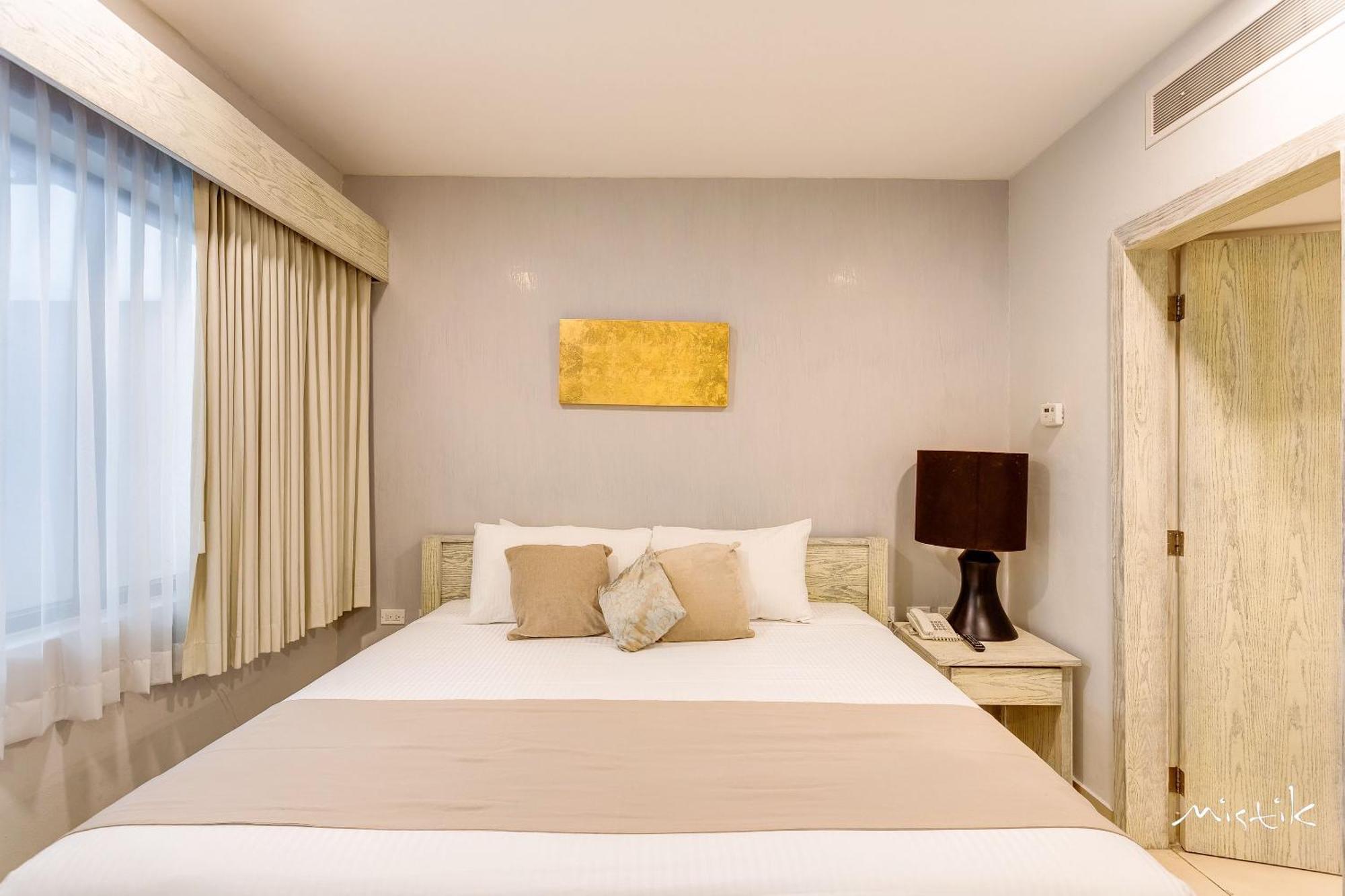 Aldea Thai L Resort-style Pool & Gym Apartamento *