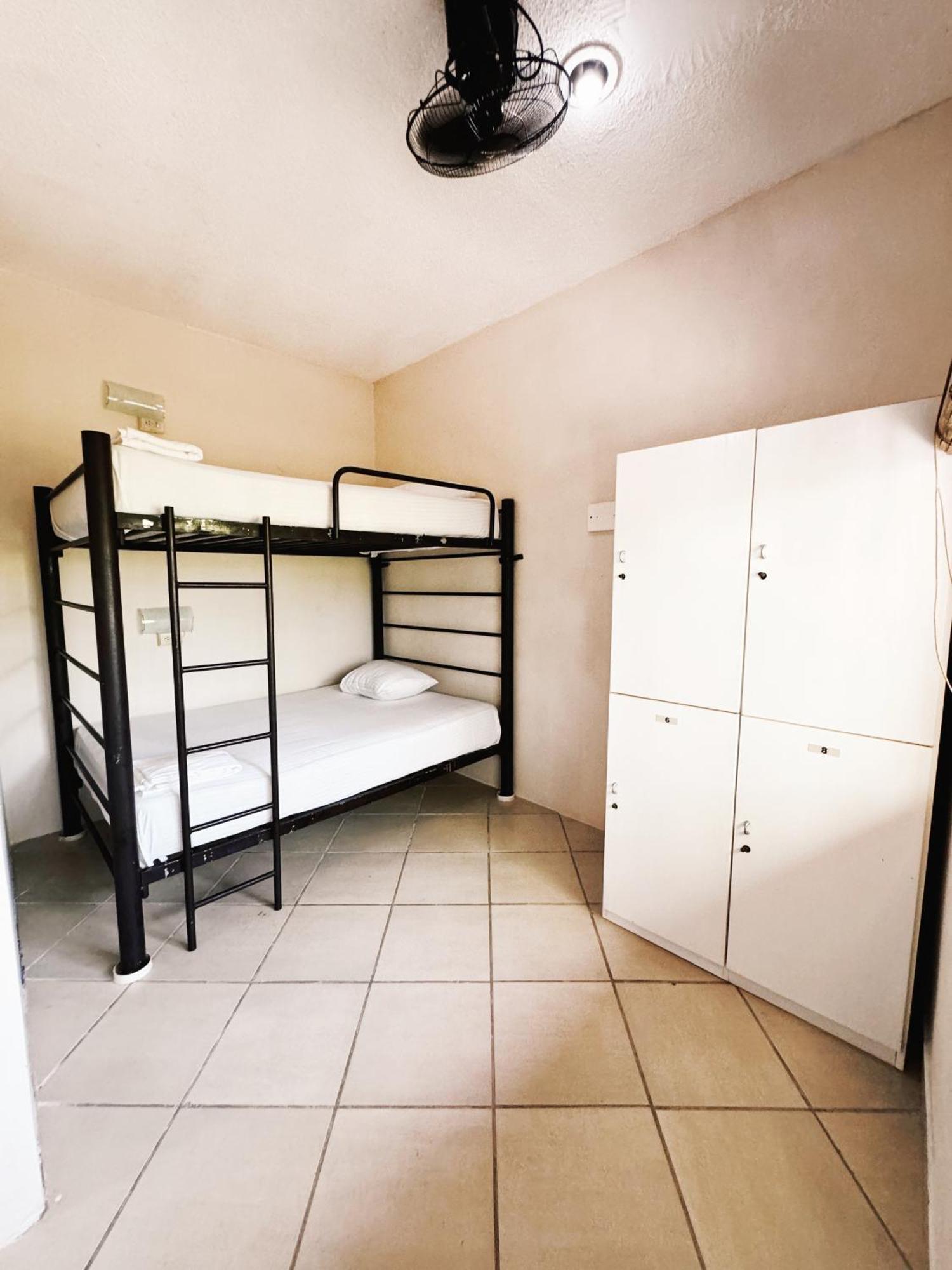 3b Wellness & Adults Only Hostal *