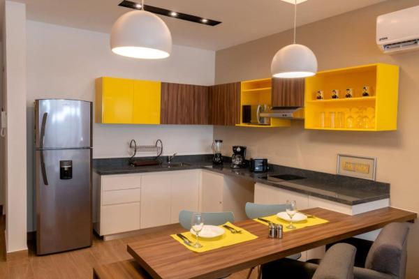 Apartment Yellow