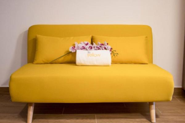 Yellow Apartment *