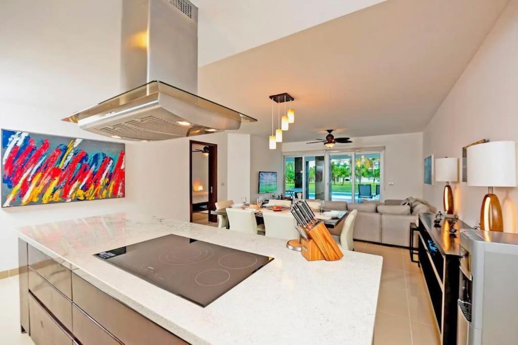 Oceanfront Walkout Pool Mareazul La Casa Bonita *