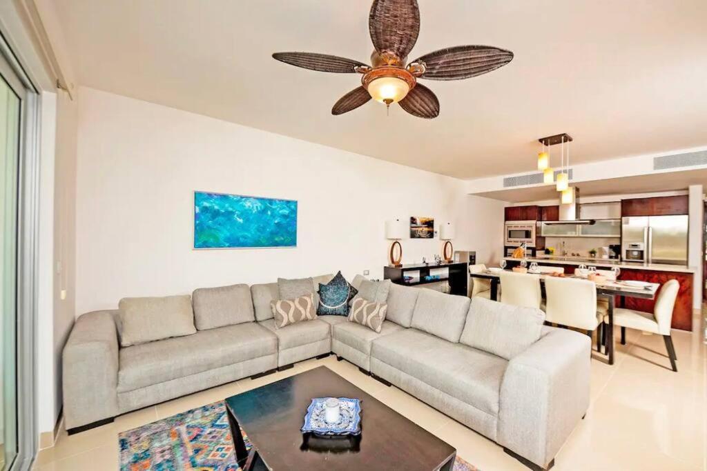 Apartment Oceanfront Walkout Pool Mareazul La Casa Bonita