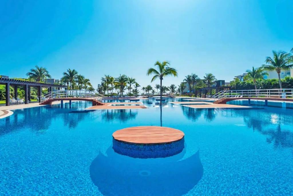 Oceanfront Walkout Pool Mareazul La Casa Bonita Apartment Playa del Carmen