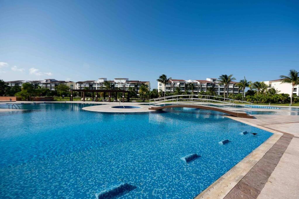 Oceanfront Walkout Pool Mareazul La Casa Bonita Apartment *