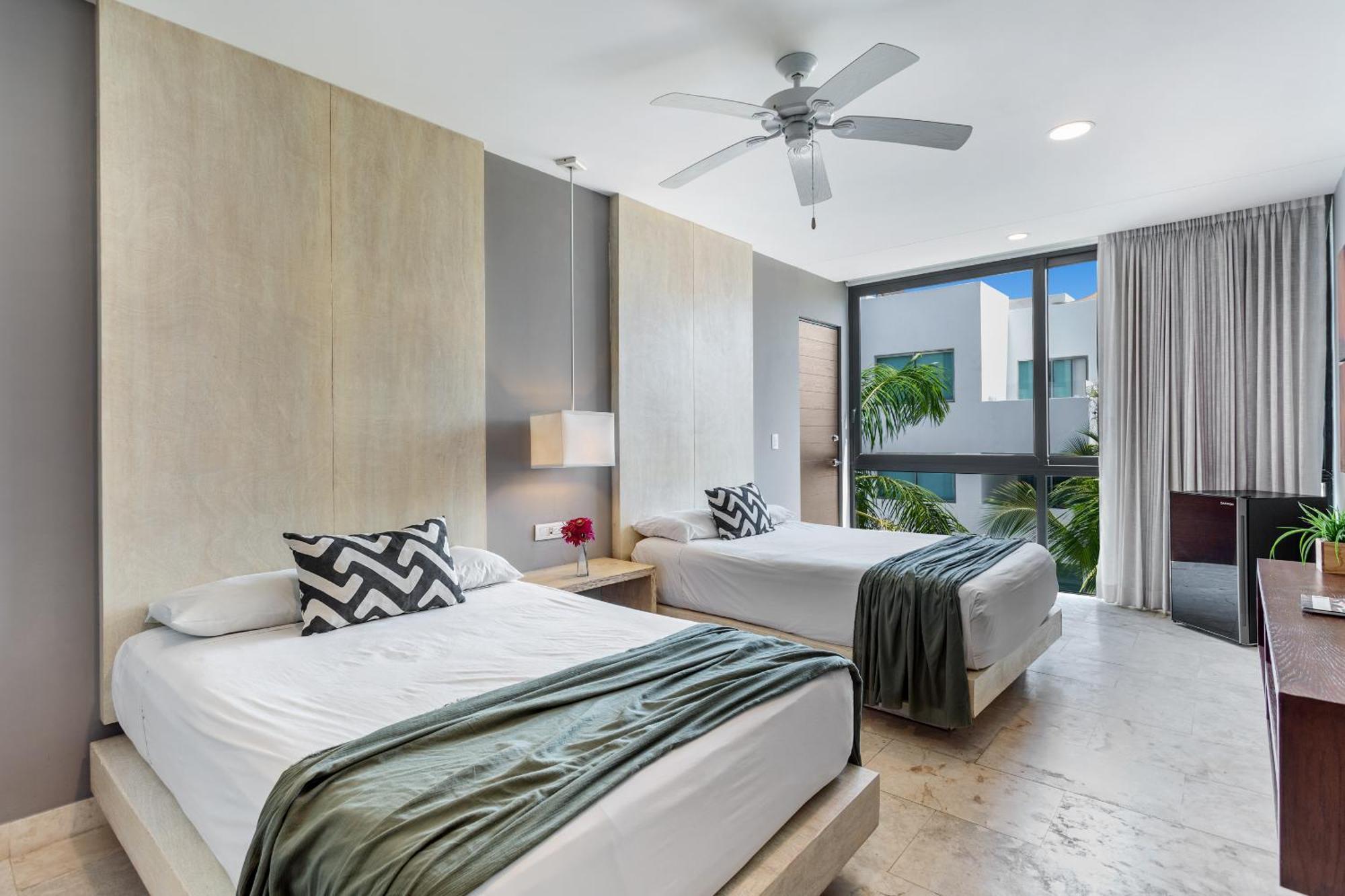 Tourist Luxury Dowtown Apartment Playa del Carmen