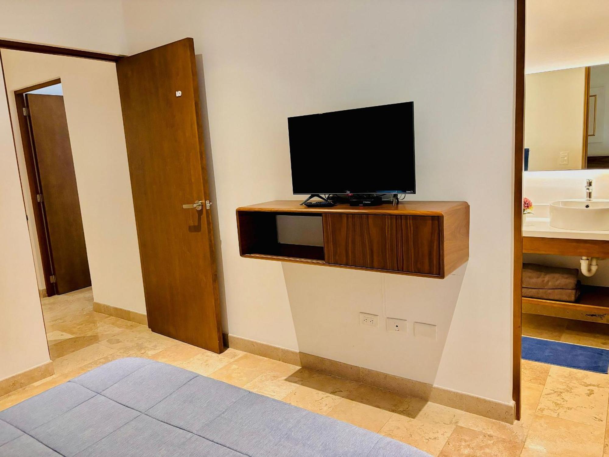 Ipana 114c Fall In With Holiday home *