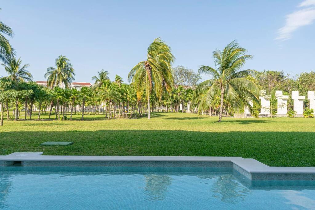 Private Pool & Jacuzzi, By The Ocean, 2 Bdr *