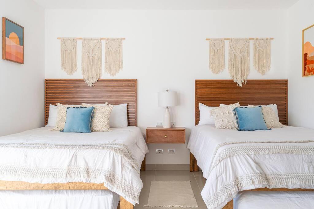 Private Pool & Jacuzzi, By The Ocean, 2 Bdr * Playa del Carmen