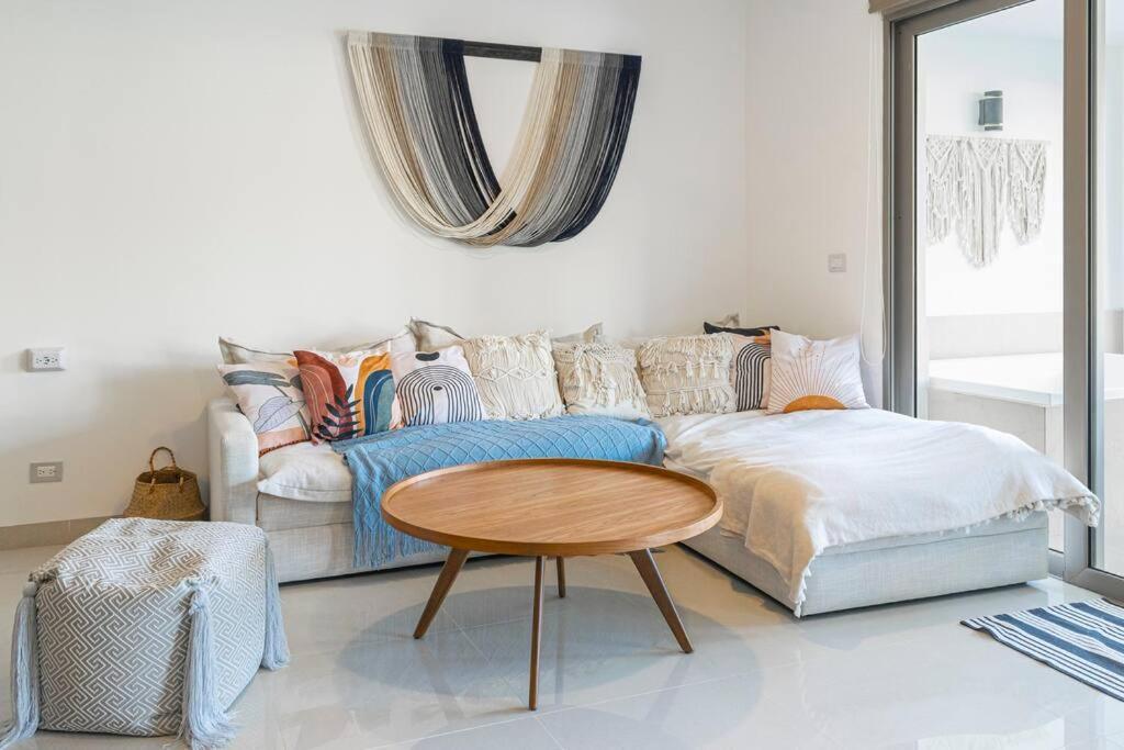 Private Pool & Jacuzzi, By The Ocean, 2 Bdr Apartment