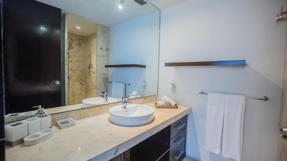 Magia Apartments, Resort-style, Prime Location With Ocean Views! Ferienhaus