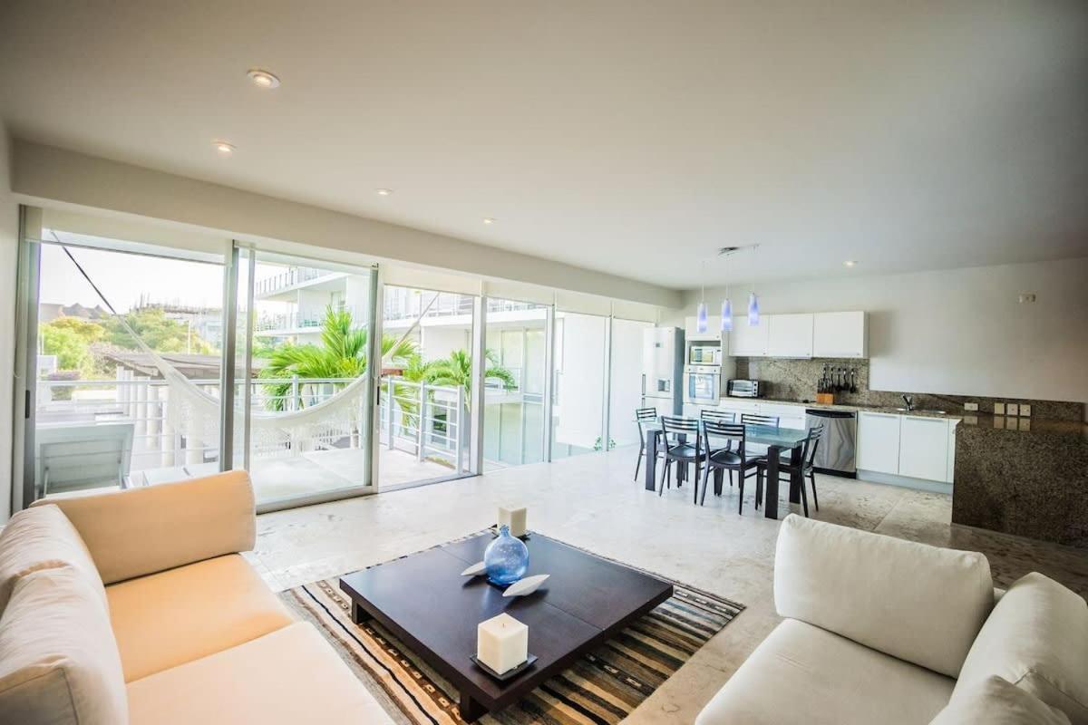 Magia Apartments, Resort-style, Prime Location With Ocean Views! Ferienhaus
