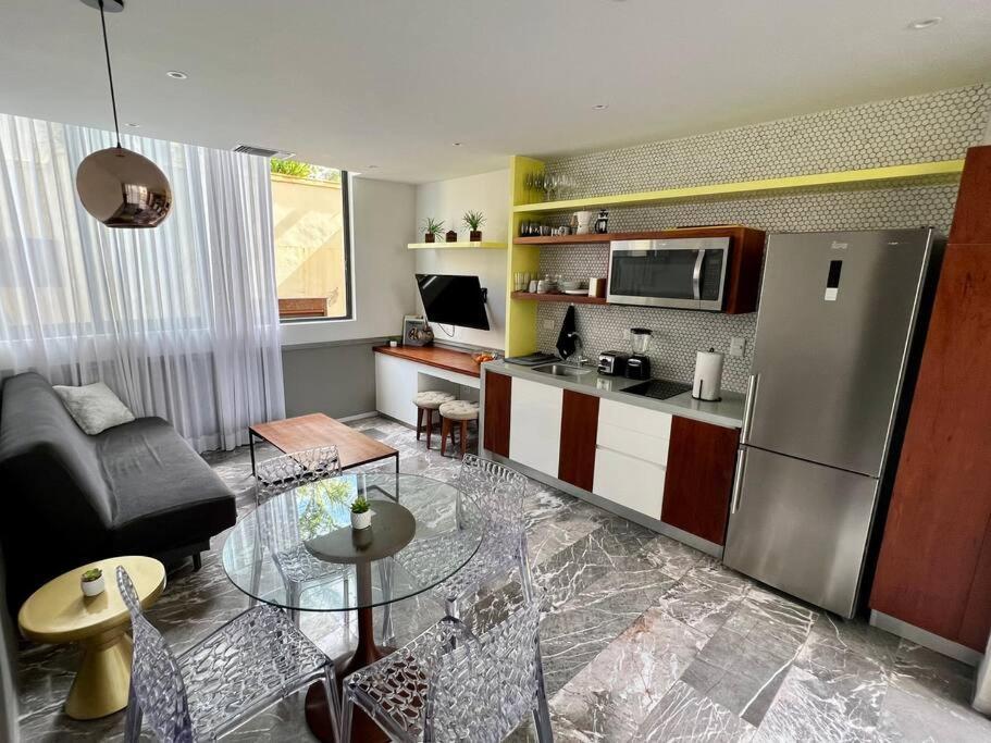 Ocean View Jacuzzi & Pool-2bedroom Apartment
