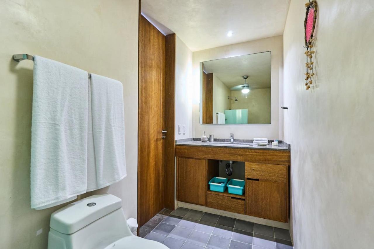 Downtown 2br At 200m With Rooftop And Pool Apartment